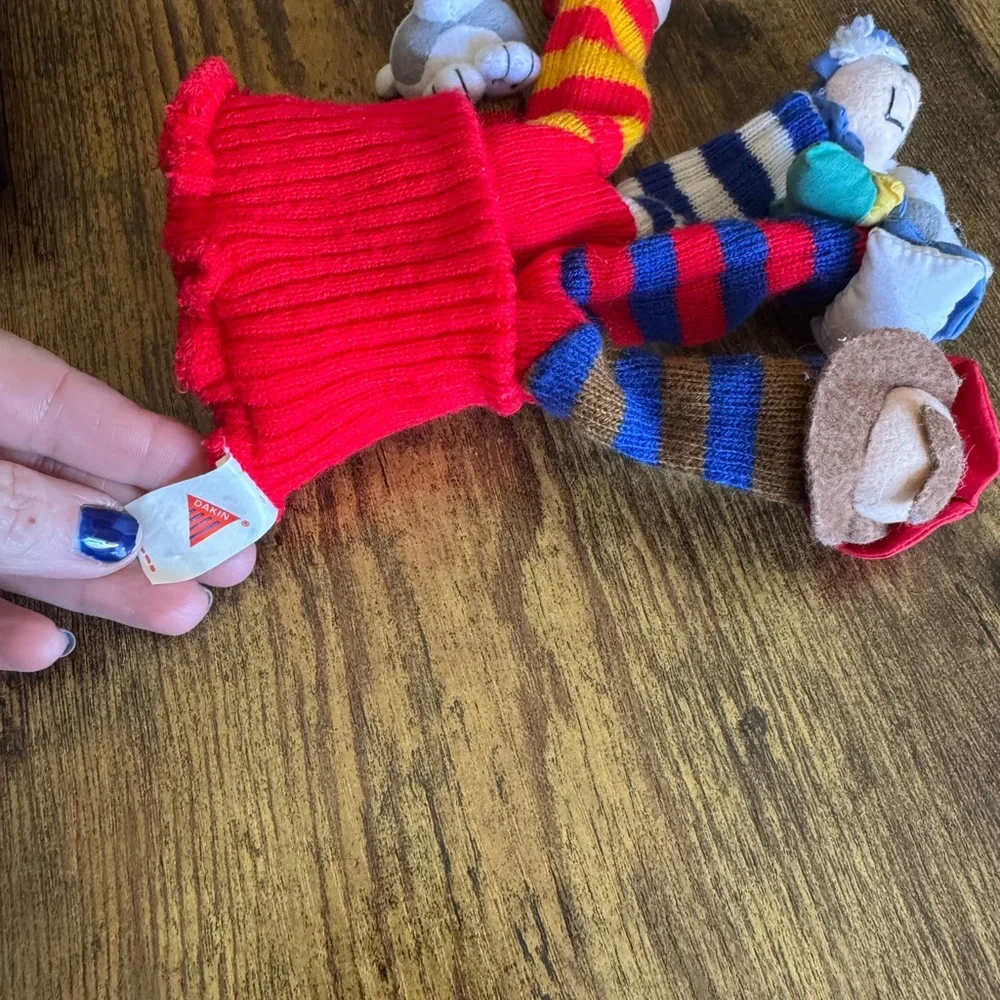 Little Red Riding Hood, Dankin Story Time Mitt - manufactured around 1994